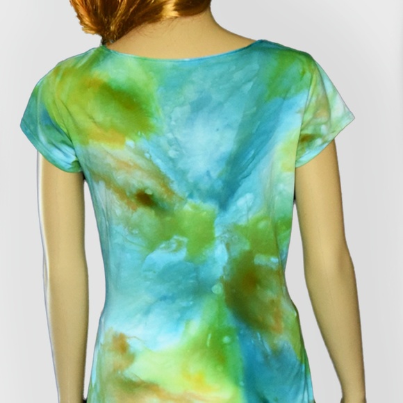 Blue Green Tie Dye Shirt - Twisted Front - Picture 3 of 5